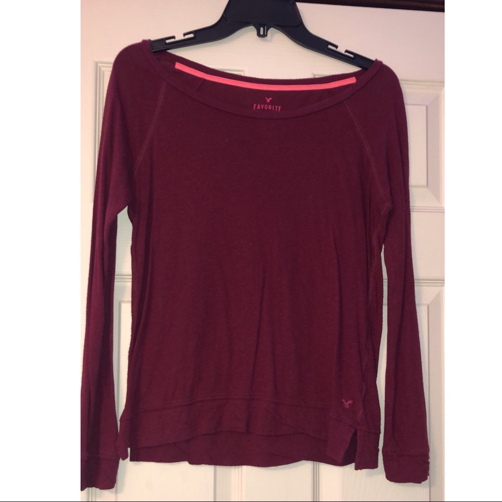 American eagle maroon long sleeve tee